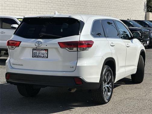 2018 Toyota Highlander LE Plus