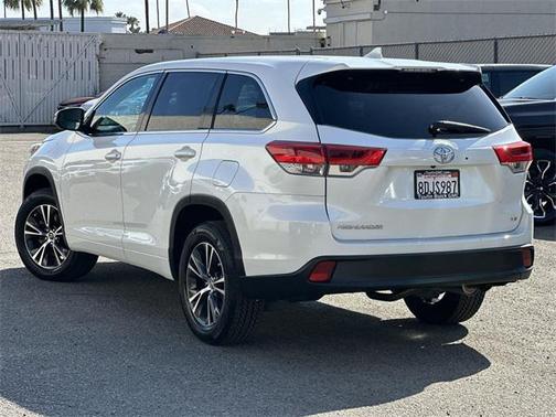2018 Toyota Highlander LE Plus