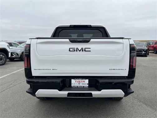 2025 GMC Sierra EV Max Range Denali