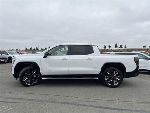 2025 GMC Sierra EV Max Range Denali