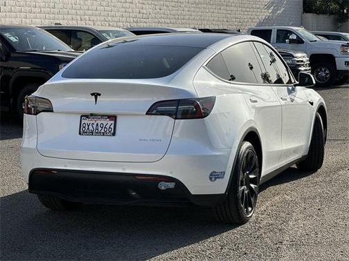 2021 Tesla Model Y Long Range Dual Motor All-Wheel Drive