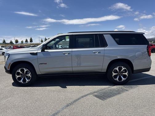 Sterling Metallic 2026 GMC Yukon XL 4WD AT4 Ultimate