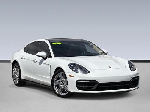2021 Porsche Panamera 4