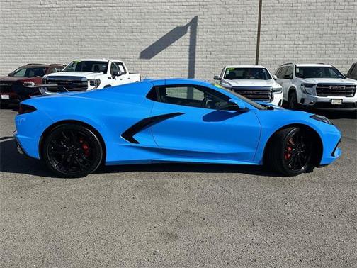 2025 Chevrolet Corvette Stingray w/1LT