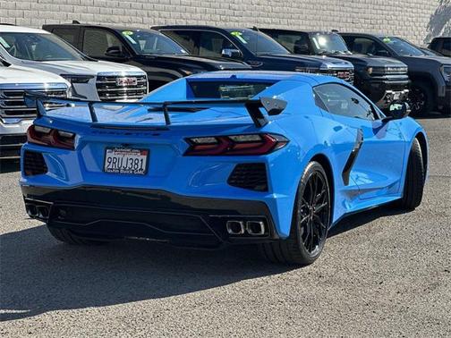 2025 Chevrolet Corvette Stingray w/1LT