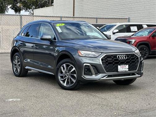 2023 Audi Q5 45 S line Premium Plus