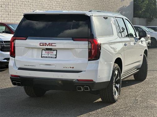 2026 GMC Yukon XL 4WD AT4