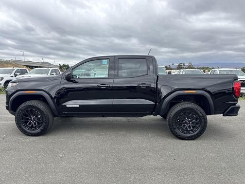 Onyx Black 2026 GMC Canyon Elevation
