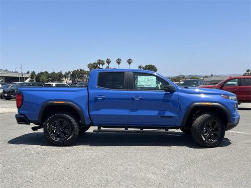 2025 GMC Canyon Elevation