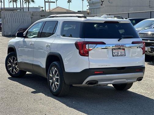 2022 GMC Acadia FWD SLE