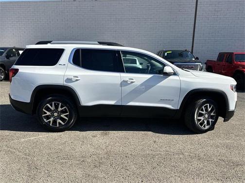 2022 GMC Acadia FWD SLE