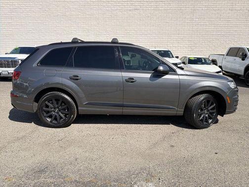 Samurai Gray Metallic 2018 Audi Q7 2.0T Premium Plus
