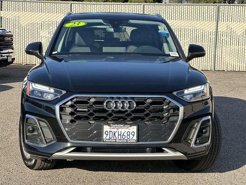 2023 Audi Q5 45 S line Premium