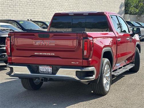 2022 GMC Sierra 1500 SLT