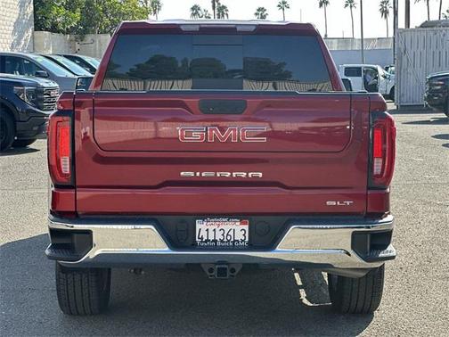 2022 GMC Sierra 1500 SLT