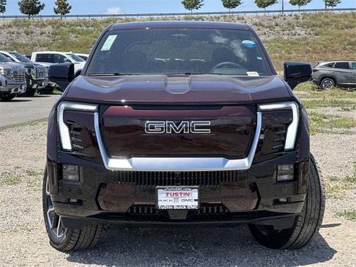 2025 GMC Sierra EV Max Range Denali