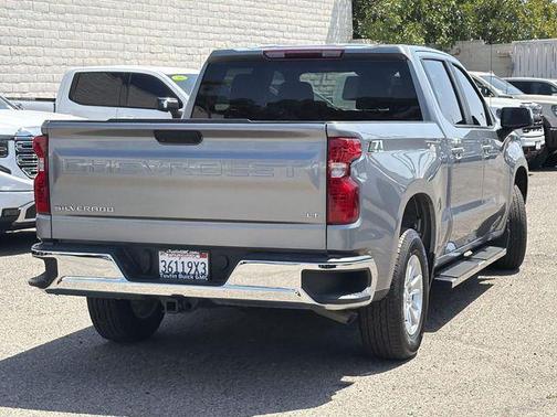 Sterling Gray Metallic 2024 Chevrolet Silverado 1500 LT