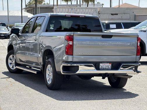 Sterling Gray Metallic 2024 Chevrolet Silverado 1500 LT