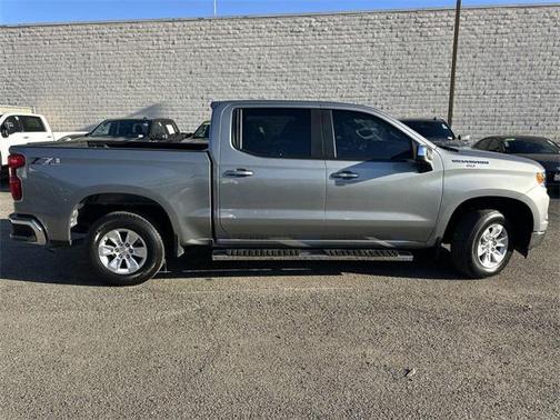 Sterling Gray Metallic 2024 Chevrolet Silverado 1500 LT