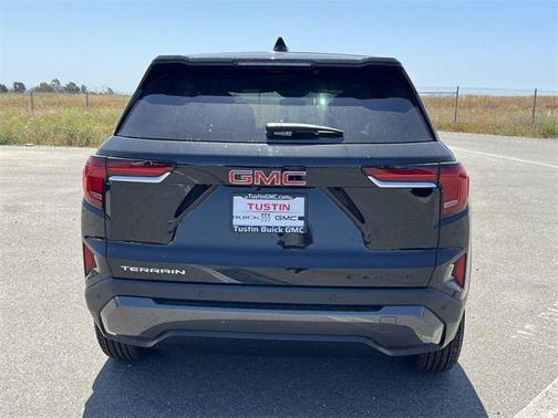 2025 GMC Terrain FWD Elevation