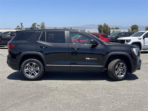 2025 GMC Terrain FWD Elevation