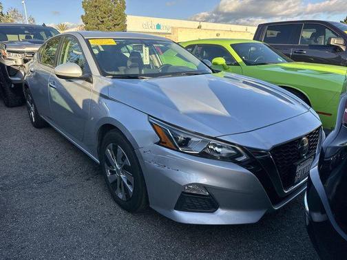 2020 Nissan Altima S FWD