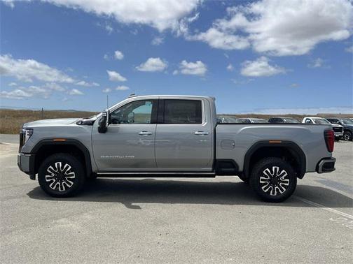 2025 GMC Sierra 2500 Denali Ultimate