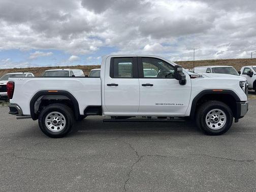 Summit White 2026 GMC Sierra 2500 Pro