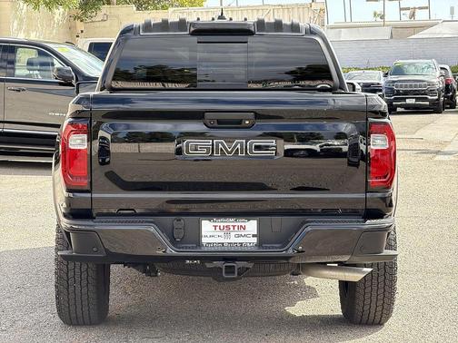 Onyx Black 2025 GMC Canyon Elevation