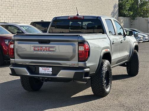 2025 GMC Canyon AT4