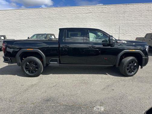 Onyx Black 2026 GMC Sierra 2500 AT4
