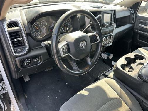 2020 RAM 2500 Big Horn Crew Cab 4X4 8' Box