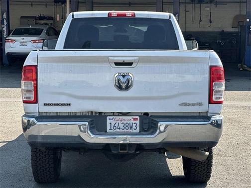 2020 RAM 2500 Big Horn Crew Cab 4X4 8' Box