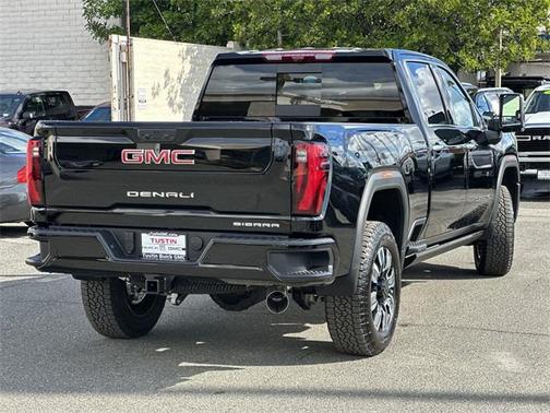 2026 GMC Sierra 2500 Denali