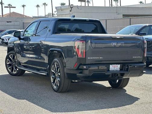 2025 GMC Sierra EV Extended Range Denali