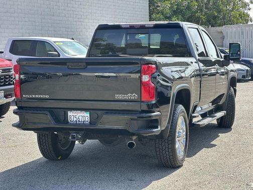 2021 Chevrolet Silverado 2500 High Country