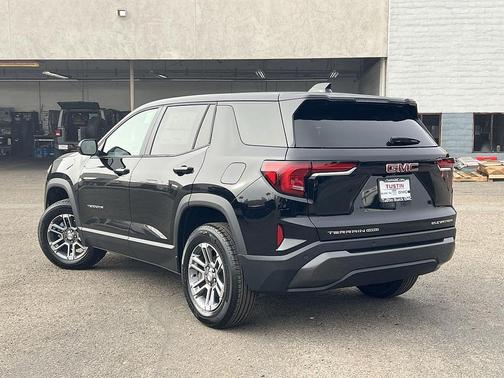 Ebony Twilight Metallic 2026 GMC Terrain AWD Elevation