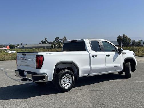 Summit White 2026 GMC Sierra 1500 Pro