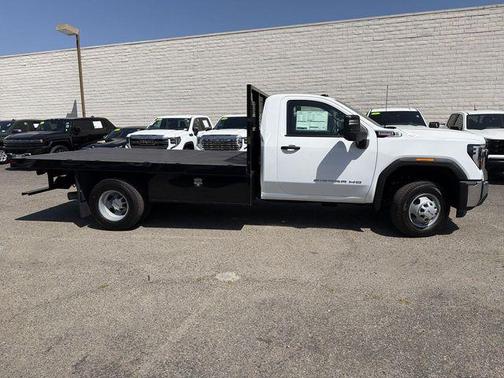Summit White 2026 GMC Sierra 3500 Base