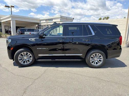 Onyx Black 2024 GMC Yukon Denali