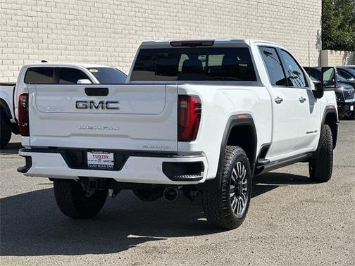 2025 GMC Sierra 2500 Denali Ultimate