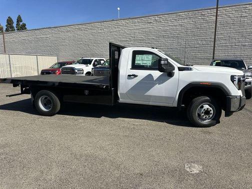 2026 GMC Sierra 3500 Base