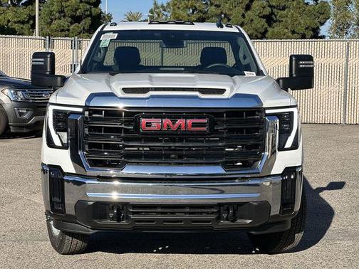 2026 GMC Sierra 3500 Base