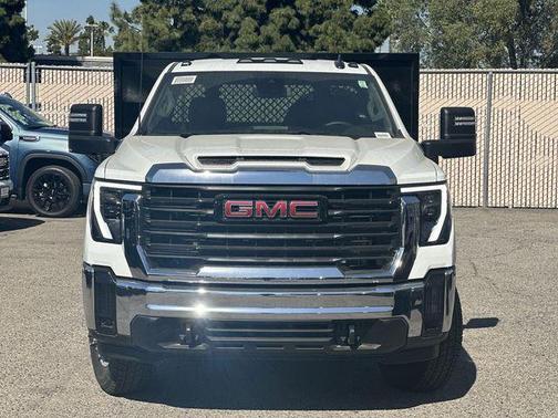 2026 GMC Sierra 3500 Base