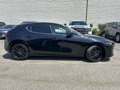 2022 Mazda Mazda3 FWD w/Premium Package