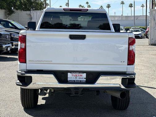 2025 Chevrolet Silverado 3500 LT