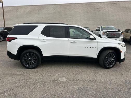 2022 Chevrolet Traverse RS