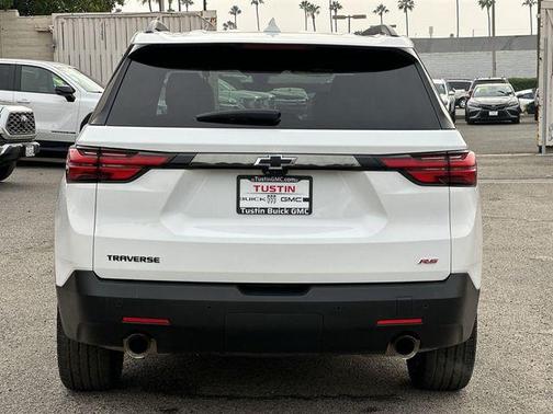 2022 Chevrolet Traverse RS