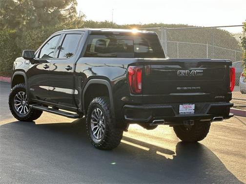 2020 GMC Sierra 1500 AT4