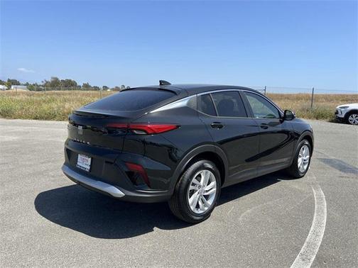 2025 Buick Envista Preferred FWD